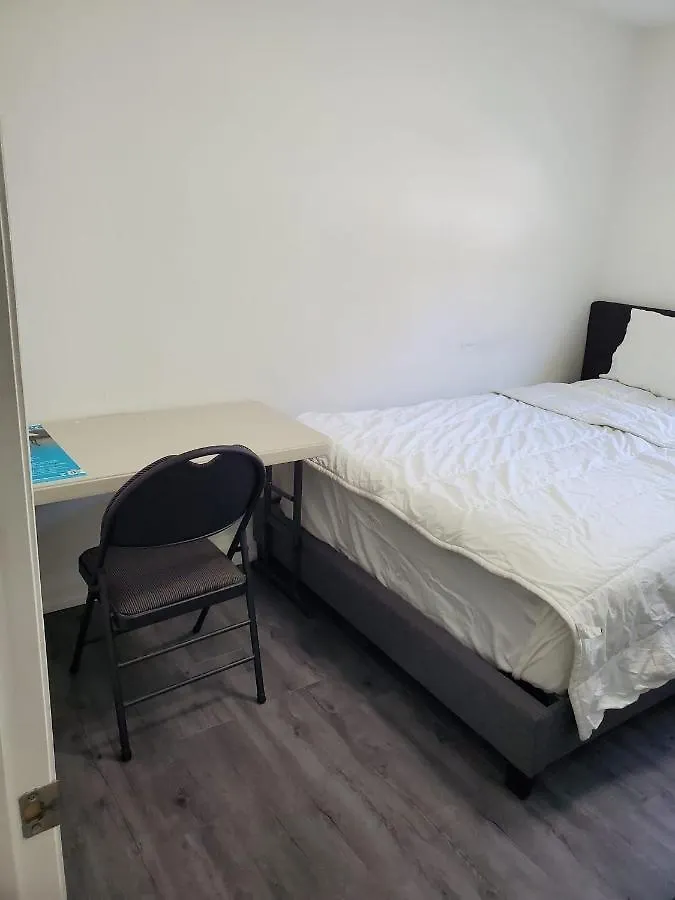 Maxwell Esabu Apartment Toronto 0*,  Canada